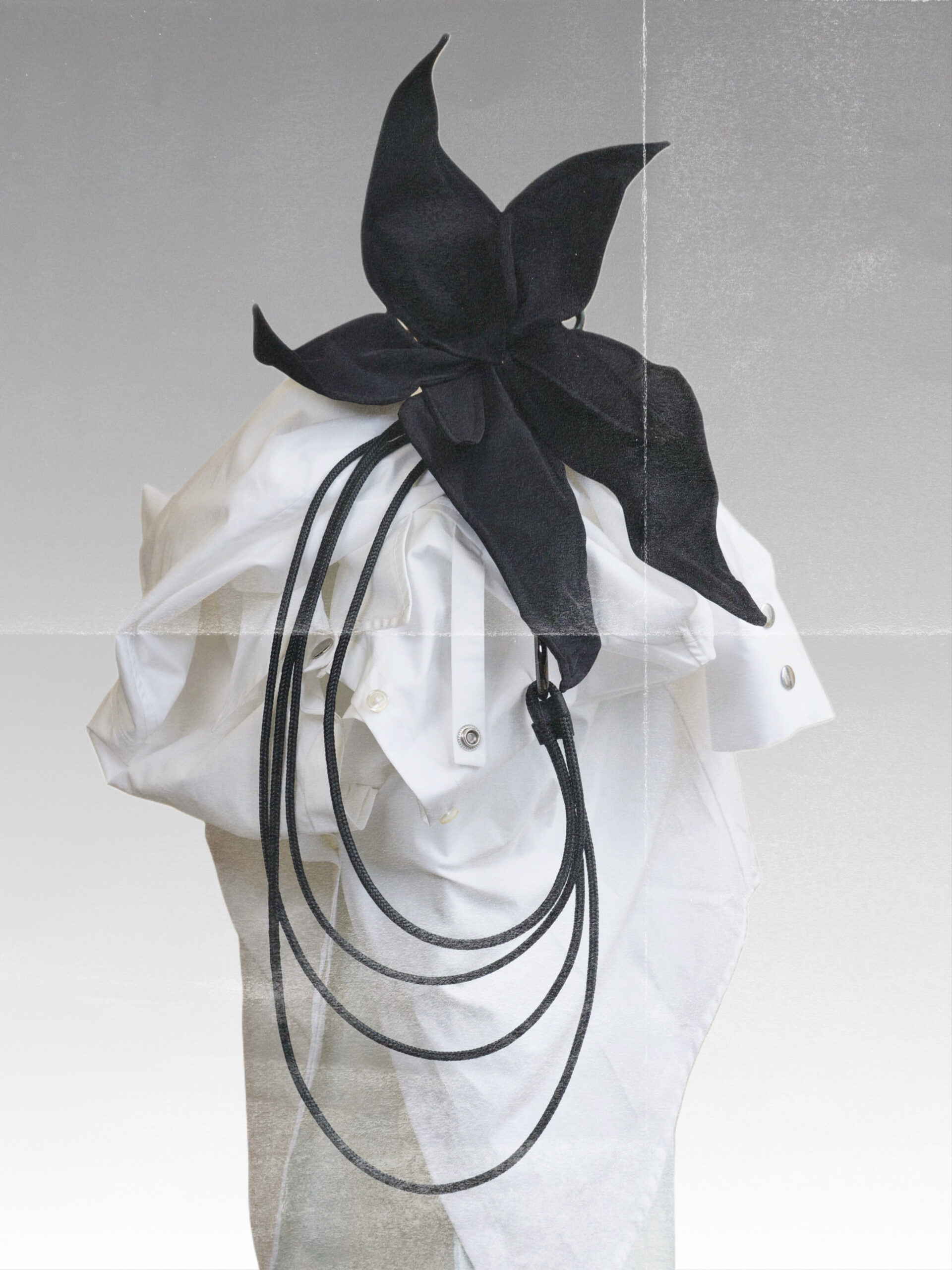 floral harness black - Image 7