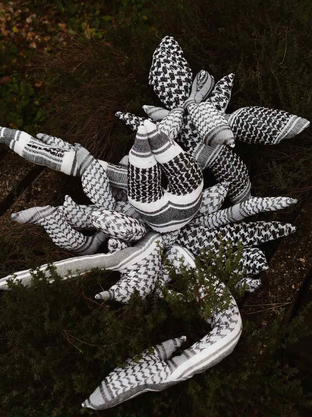 KUF Y- donation piece - Image 2